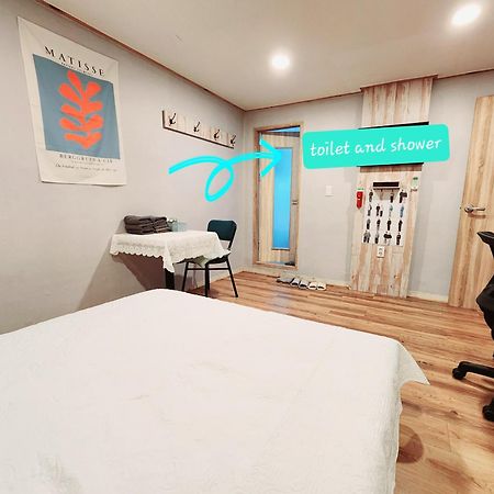 Hongdae Guest House Room#G#E#D#R#M ソウル特別市 エクステリア 写真